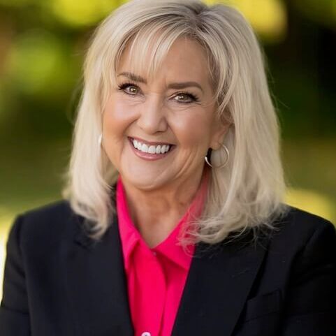 Julie Boeder Headshot Julie Boeder Headshot