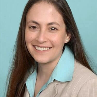 liliana barron headshot